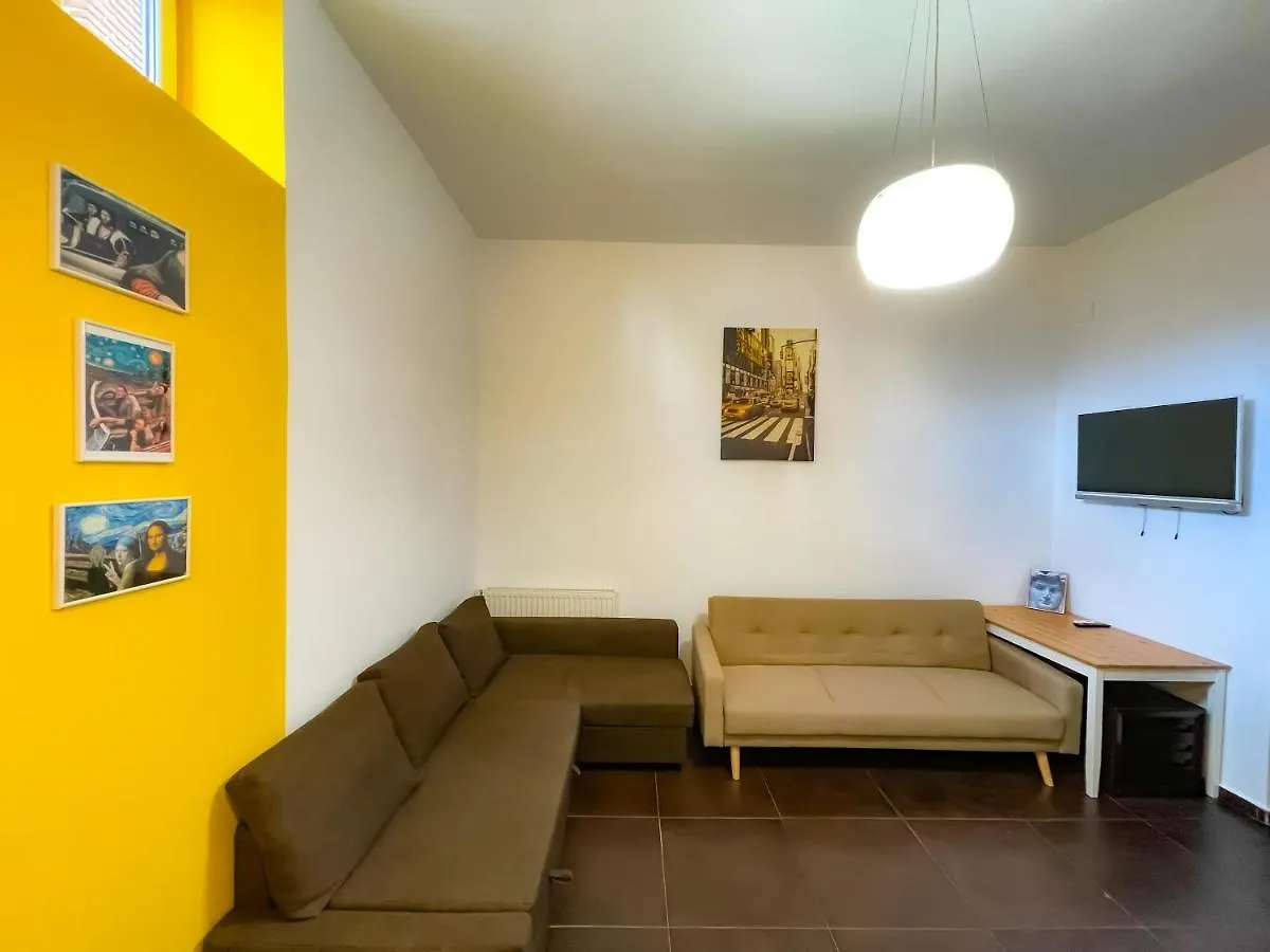 Cool Flat With Hot Tub In The Old Town Apartment Bucharest